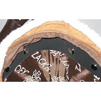Close-up of the rigid snap-in structure of the Berber Dog Carrier that prevents collapse.